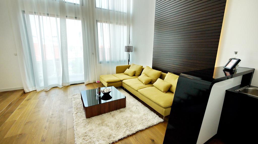 The Win Residence Pattaya Extérieur photo
