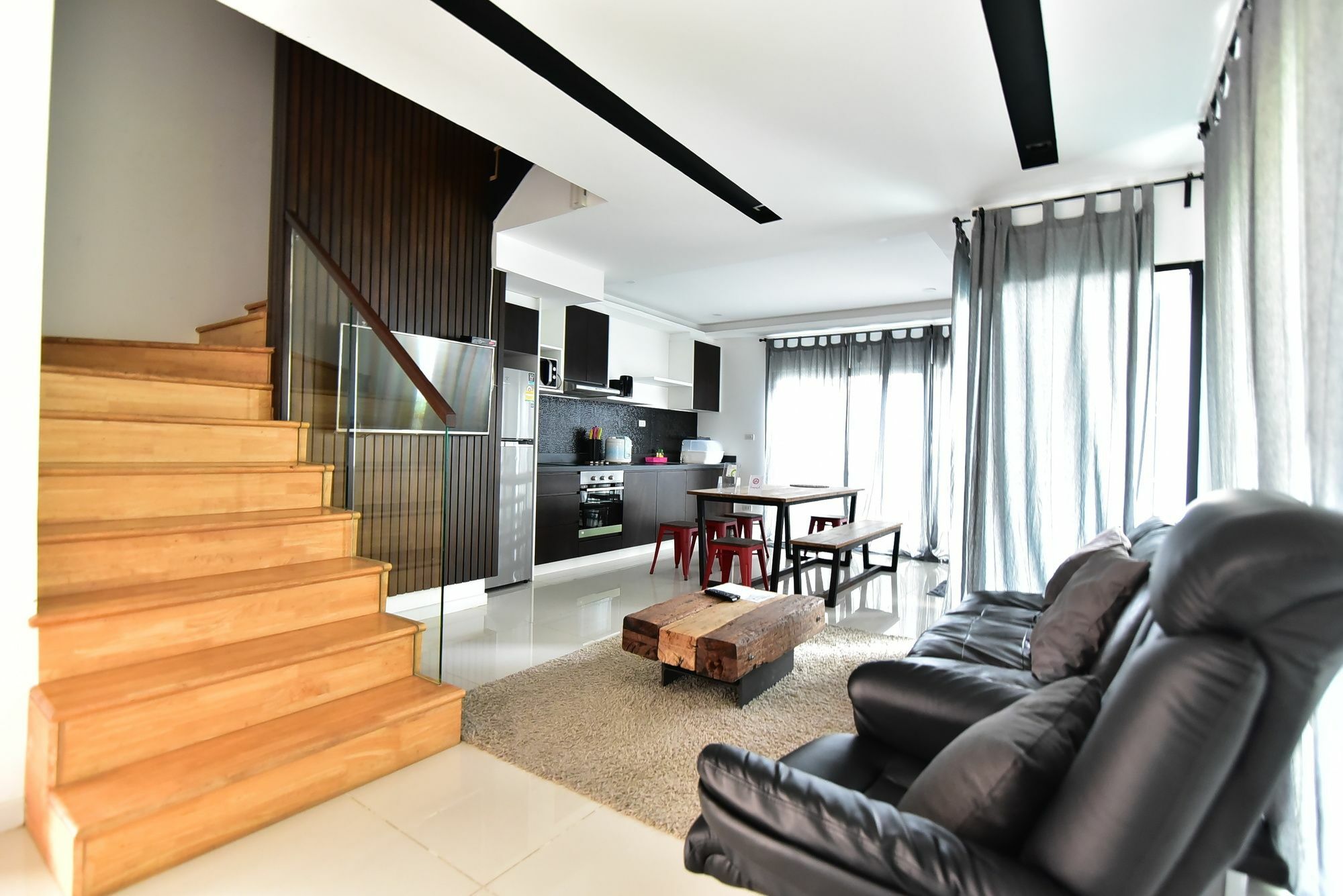 The Win Residence Pattaya Extérieur photo